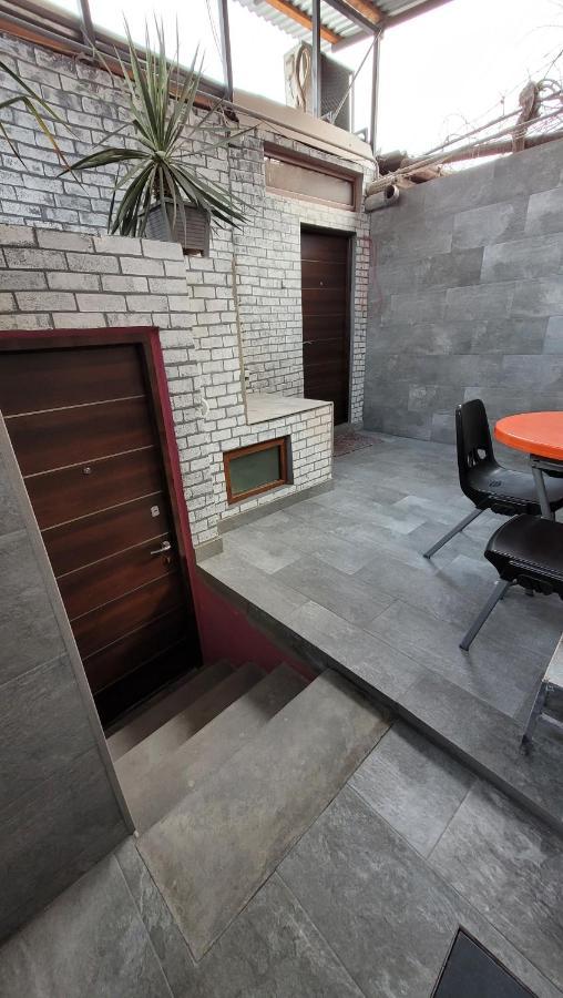 Мини Дом Целиком Около Мед Центра Астхик Hotel Yerevan Ngoại thất bức ảnh