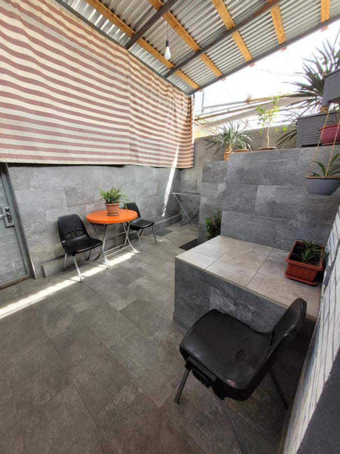 Мини Дом Целиком Около Мед Центра Астхик Hotel Yerevan Ngoại thất bức ảnh
